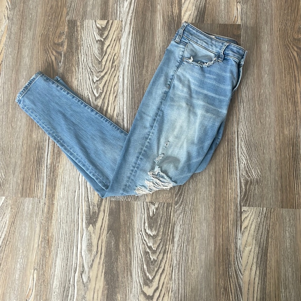 American Eagle Outfitter’s Jegging Jeans Size 8 Regular